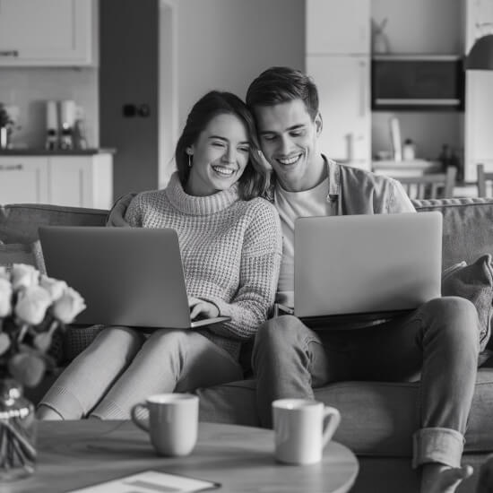 man and woman starting an online blog